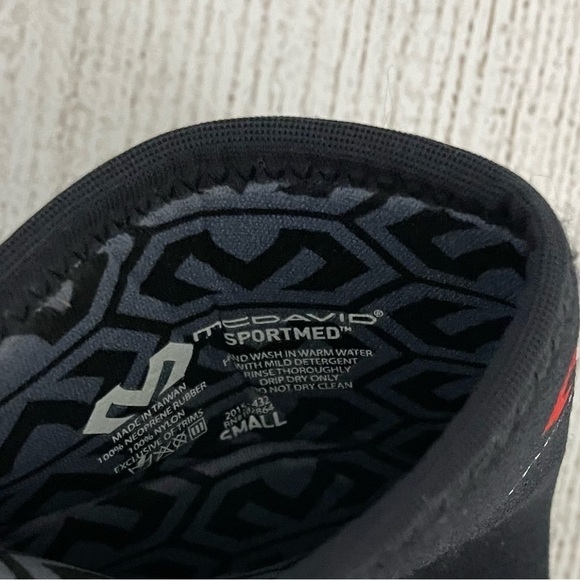 MCDAVID Ankle Support Wrap With Strap Size Small - Picture 4 of 10